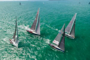 Monohull fleet sailing upwind